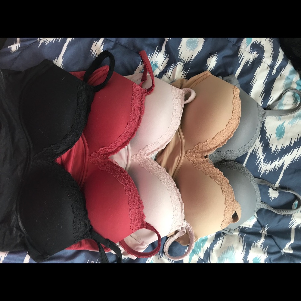 Victoria Secret no wire push up bra
